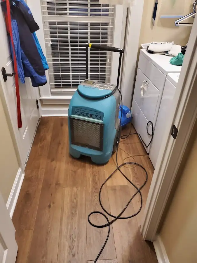 Commercial dehumidifier deployed for Flood Damage Cleanup in Baldwinsville